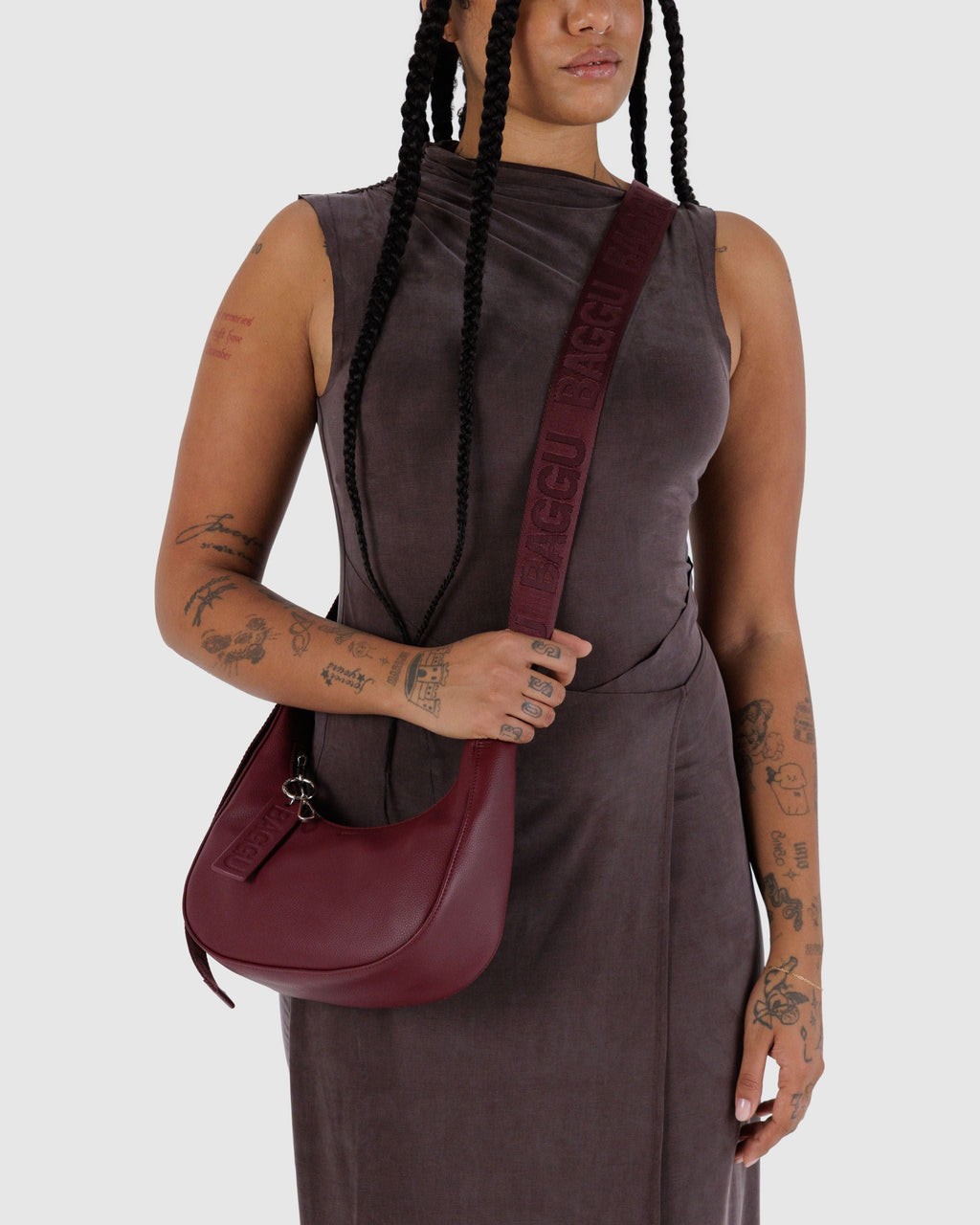 SMALL RECYCLED LEATHER CRESCENT BAG