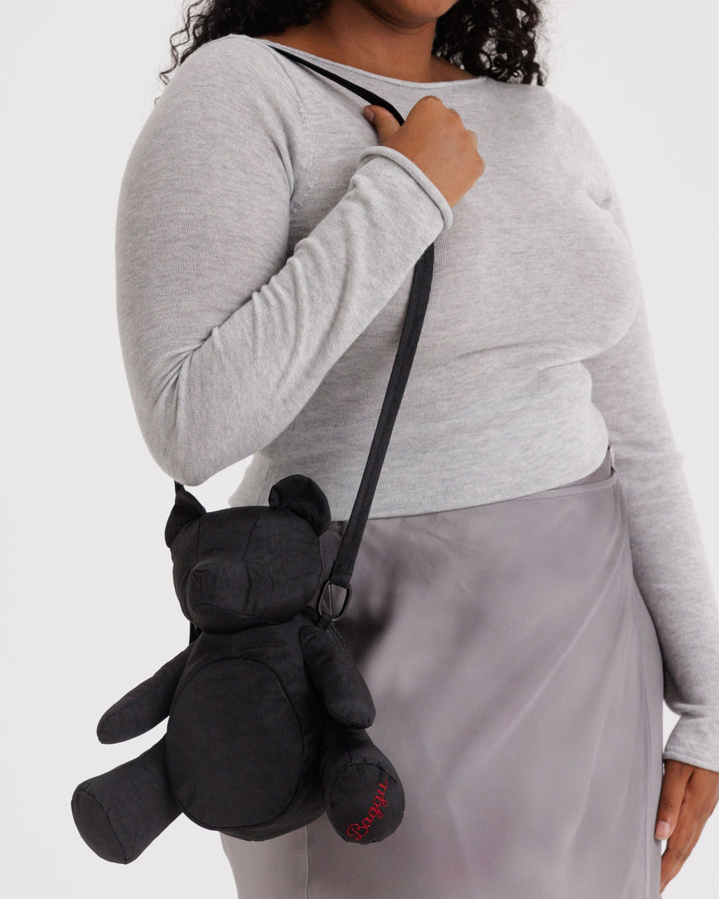 BEAR BAGGU