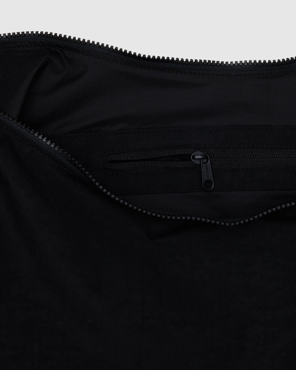 LARGE NYLON CRESCENT BAG